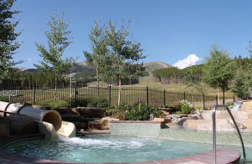 Breckenridge Resort | Grand Lodge on Peak 7