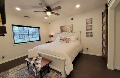 Nashville Hotel | Grand Wood Suites