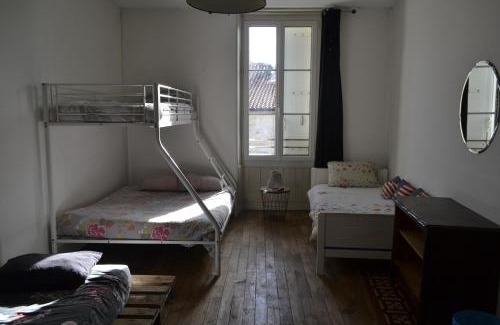 Chef-Boutonne Bed & Breakfast | Grande chambre familliale pour 4 à 5 personnes