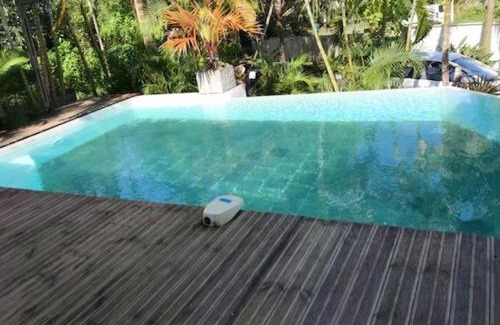 Manapany-les-Bains House | Grande maison avec jardin et piscine à Saint-Joseph
