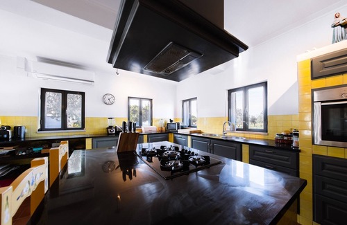 Cajados Villa | Grande Setubal Villa | 5 Bedrooms | Villa Monte Maria Pratas