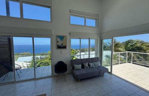 Saint-Joseph Villa | Grande Villa au calme - Vue exceptionnelle - Climatisation - Piscine sel chauffée - Jardin Tropical