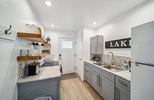 Grove Cottage | GrandLake*Kayak*ForestView*Firepit*Kings*Lakefront