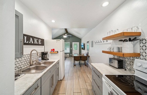 Grove Cottage | GrandLake*Kayak*ForestView*Firepit*Kings*Lakefront