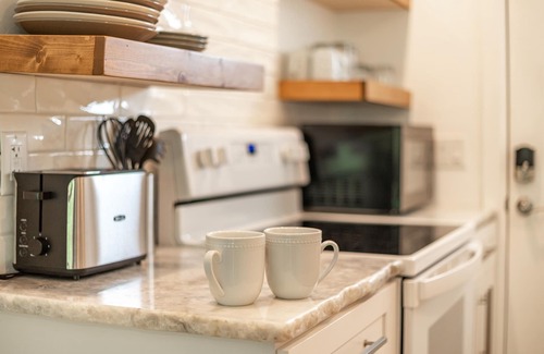 Grove Cottage | GrandLake*Kayak*ForestView*Firepit*Kings*Lakefront