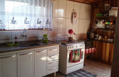 Olimpia House | Grandpa's farm in Fassina. Heated pool, pool table, quiet place.