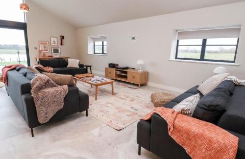 Loppington House | Grange Barn