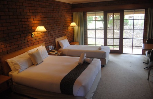 Hamilton Hotel | Grange Burn Motel