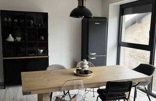 Chavelot House | Grange&Lodge apartment, sauna and swim spa