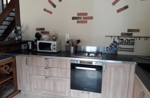 Teille House | Grange Réhabilitée en une Charmante Maison en Pleine Campagne Avec vue Dégagée!