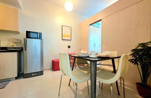 Santo Cristo Apartment | Grass 2-Bedroom at Tower 3 223