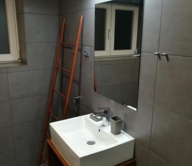 Banovo brdo Apartment | Gray apartment