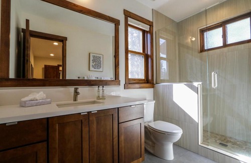 Stonegate House | Gray Bear 446 Home
