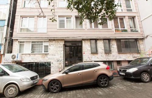 Cihangir Apartment | GREAT APARTMENT 5 MIN TAKSİM SQUARE