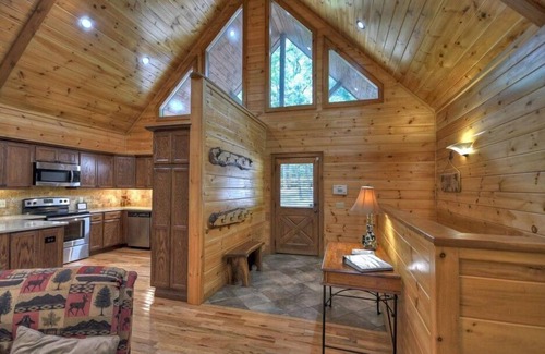 Mineral Bluff Cabin | GREAT FAMILY RETREAT TIME IN THE NORTH GEORGIA MOUNTAINS OF BLUE RIDGE