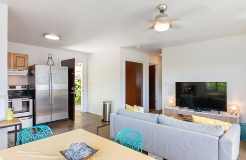 Manoa House | great for families & professionals