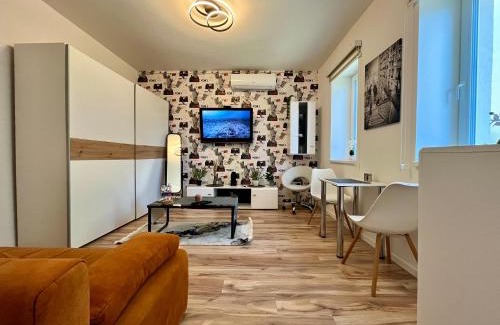 Debrecen Apartment | Great Forest Chill Apartment Three