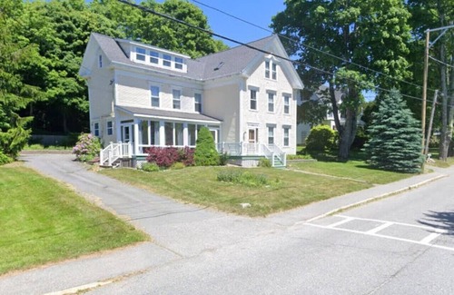 Southwest Harbor House | Great Harbor Inn Hinckley Room 23