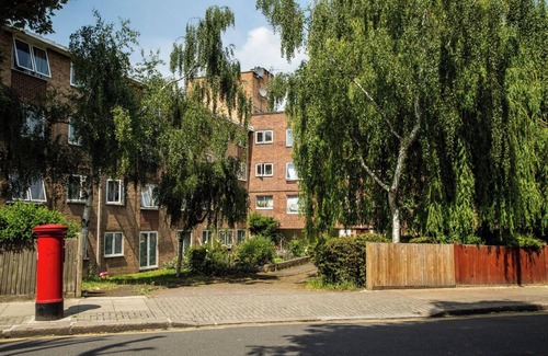 Brondesbury Apartment | Great location 2 bedroom apartment