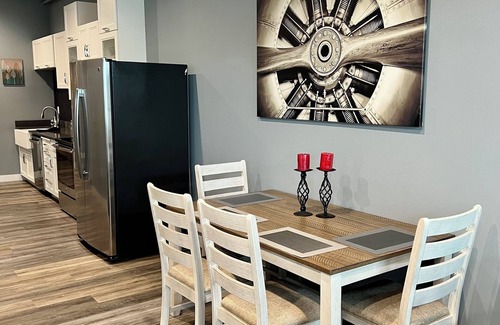 Ishpeming House | GREAT LOCATION! Beautiful newly constructed large one bedroom retreat.