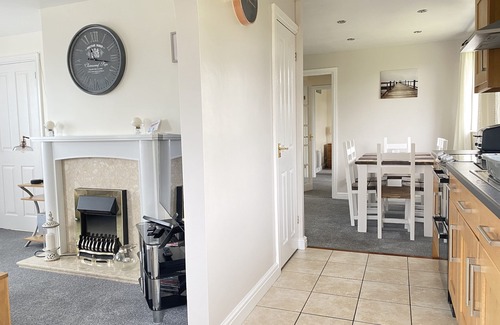 Tintagel House | GREAT LOCATION less than 5 minute walk to centre of Tintagel and Coastal Footpa