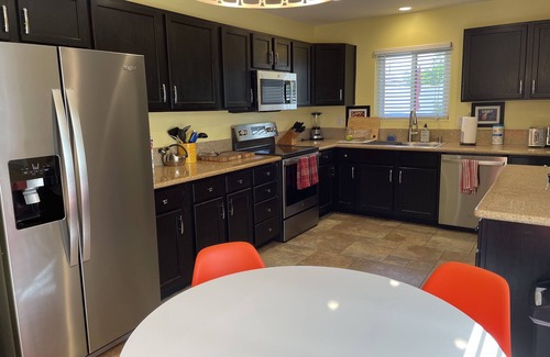 Desert Club Estates House | Great Location! Walk to Old Town La Quinta! 3 Bedrooms 3 Baths: Permit #063213