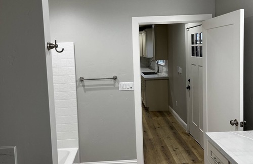 Modesto House | Great property for traveling nurses or internships