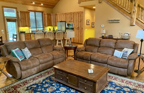 Three Rivers House | Great River Front Vacation Home in Sunriver with Hot Tub! Pet Friendly DCCA#1432