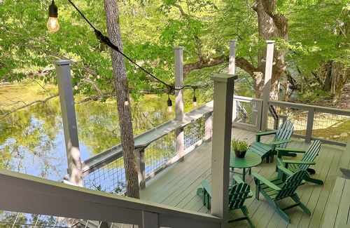 Sevierville Cabin | Great Smoky Mountain Private Luxury Riverfront Countryside Cabin