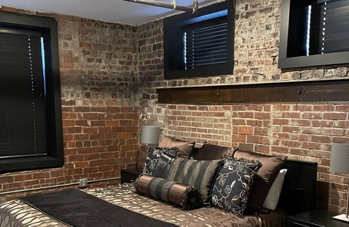 Downtown Apartment | Great spot downtown! Renovated Historic Building