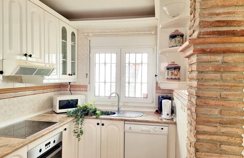 La Capellania House | Great Townhouse 400m from the Beach with Sea View, Wi-Fi and Air Conditioning