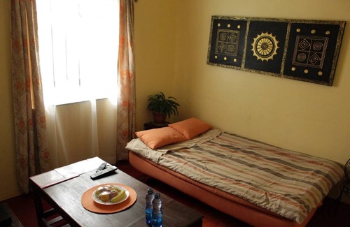 Kileleshwa House | Great value comfortable 1 bedroom guesthouse.