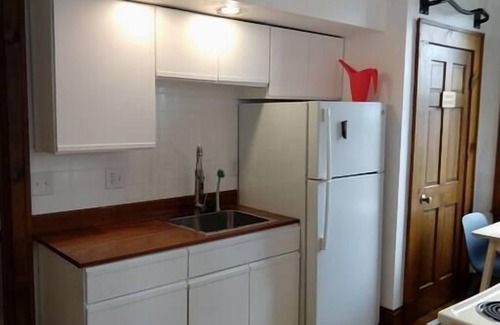 CUF Condo | Great views in OTR, lots of parking & big yard!