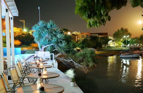 Amarinthos Villa | Greek Seafront Resort with capacity up to 80 persons 1 hour from Athens Airport