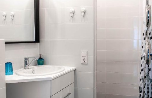 Business District Apartment | Green Apartment in City Center