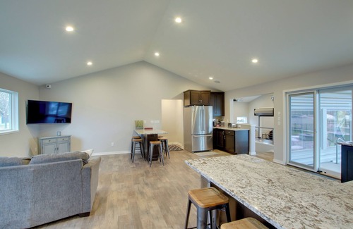 Green Bay House | Green Bay Getaway Near Lambeau Field & Resch!
