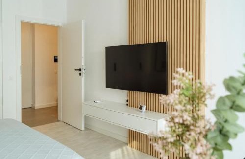 Militari Apartment | Green Charm Plaza Apartment Lujerului
