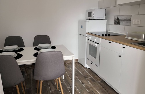 Erzsebetfalva Apartment | Green Garden Plus Apartman