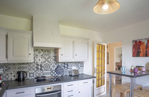 Panazol Apartment | Green Oasis: 5-Room Apartment with Large Garden