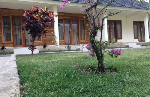 Bayan Hotel | GREEN RINJANI