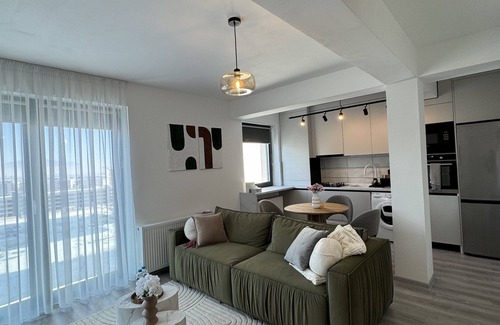 Tractorul Apartment | Green Velvet Studio Brasov
