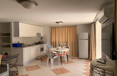 Korba Villa | Green villa 3 minutes to the beach on foot