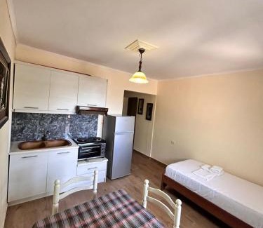 Aliko Apartment | Green Villa Berdenesh