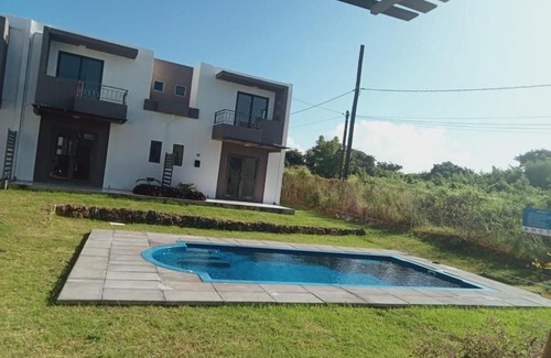 Calebasses Apartment | Green Village-Saint Antoine