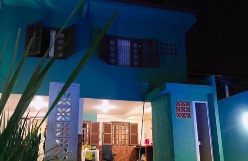 Guaratuba House | GreenHouse a few meters from the beach, a quiet place for a good rest