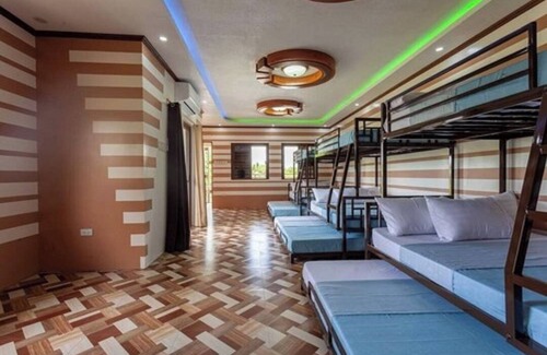 Novaliches Hotel | Greenridge Resort