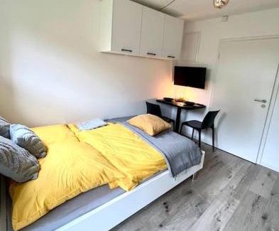 Giessen Apartment | Greenroom Apartment