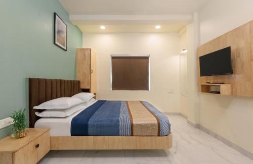 Periamet Hotel | Greens Estate