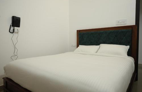 Thrippunithura Hotel | Greens Residency