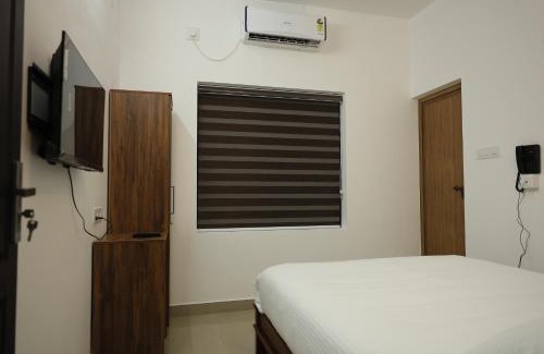 Thrippunithura Hotel | Greens Residency